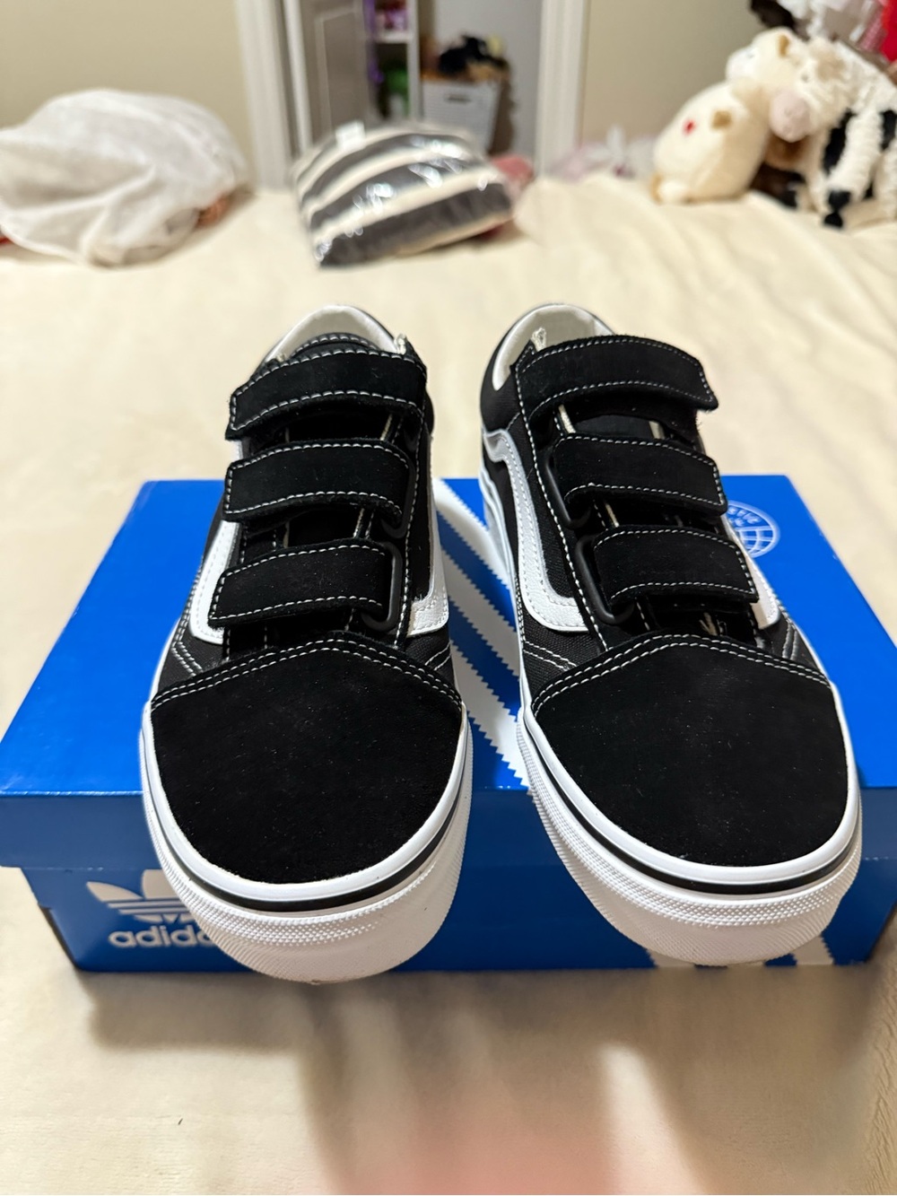 Vans Old Skool Velcro Sneakers